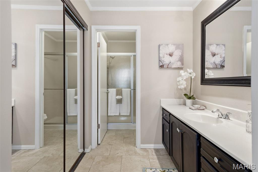 Townhomes Of Village Green - Residential