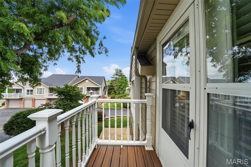 Townhomes Of Village Green - Residential