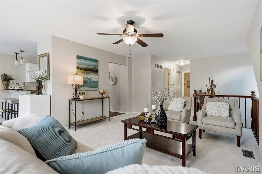 Townhomes Of Village Green - Residential