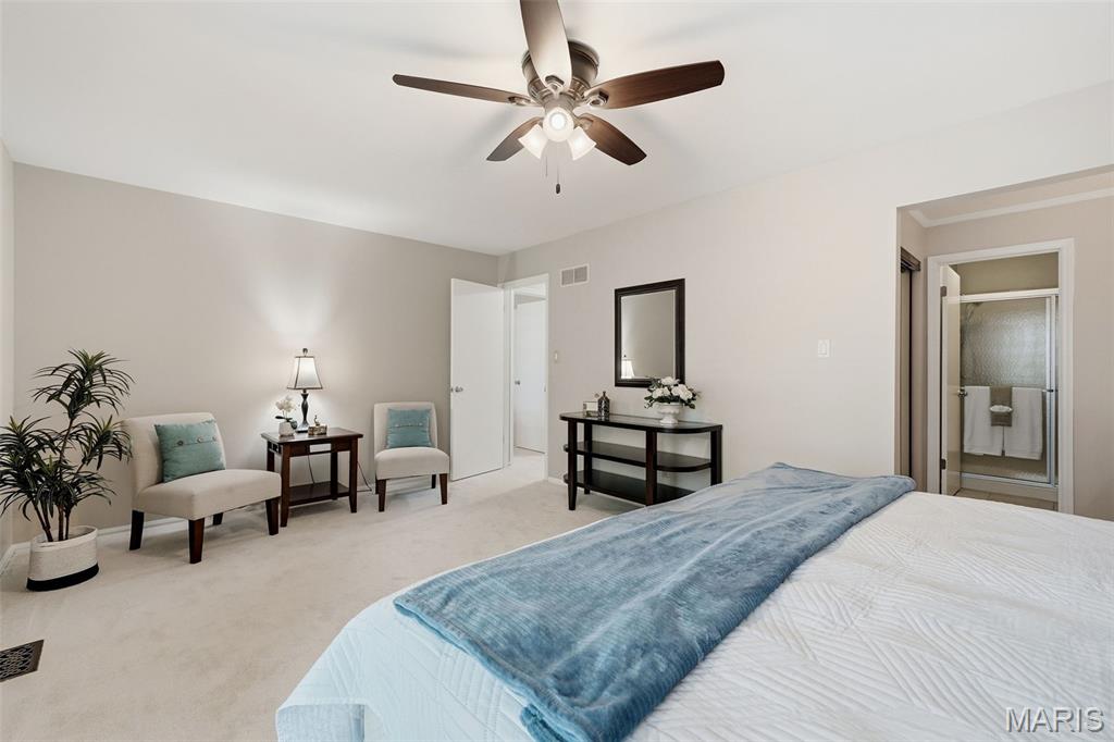 Townhomes Of Village Green - Residential