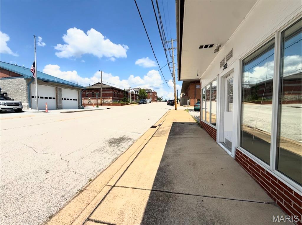 O T Of Union - Commercial Sale
