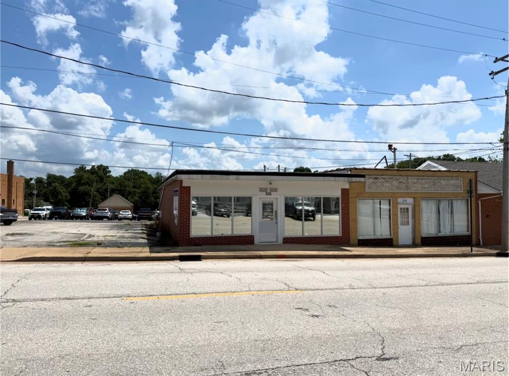 O T Of Union - Commercial Sale