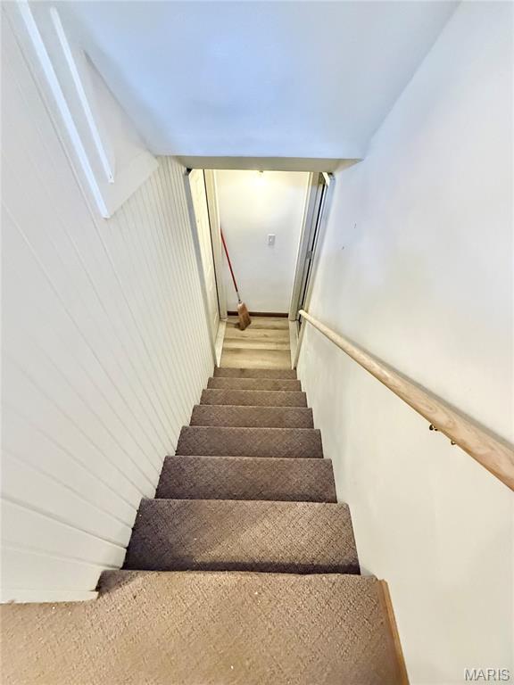 Lochmann & Reinsch Sub - Residential Lease