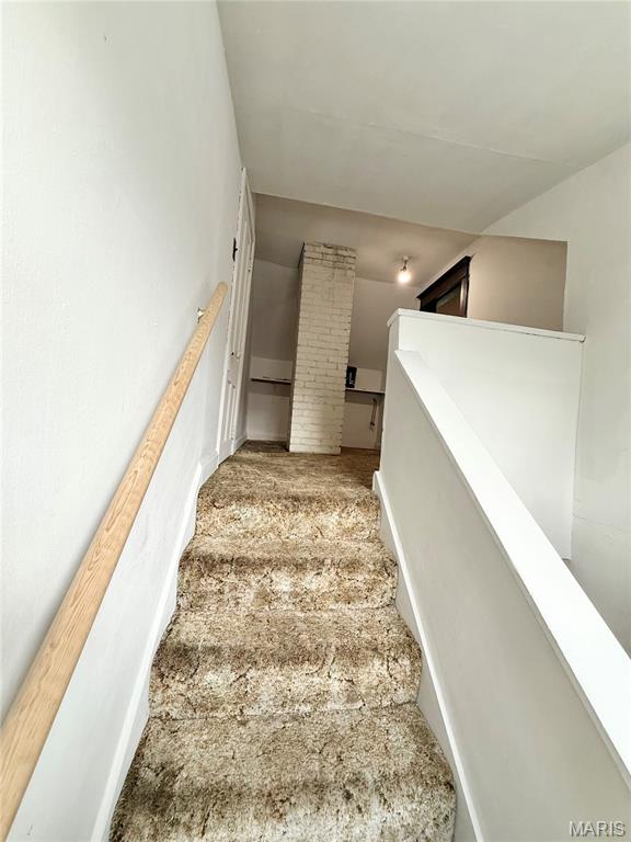 Lochmann & Reinsch Sub - Residential Lease
