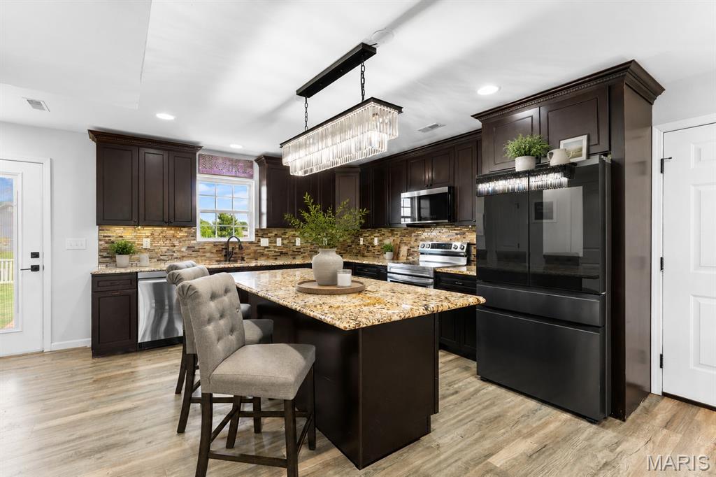 Lincoln Village - Residential