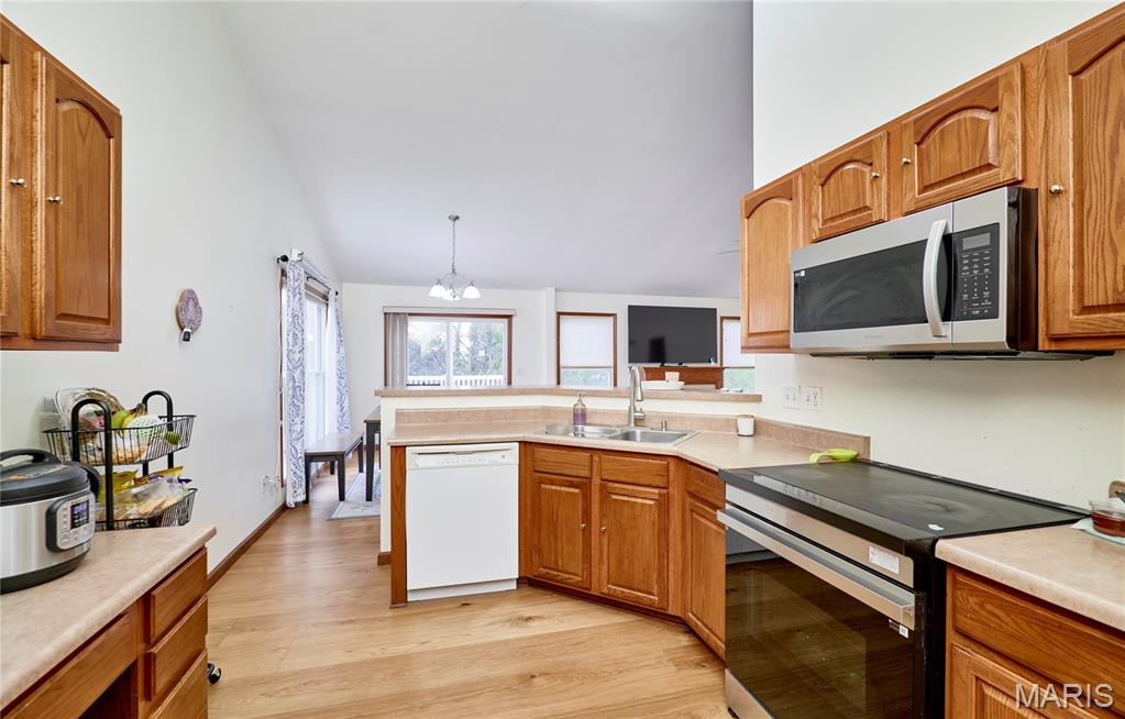 Enclave At Montclair - Residential Lease