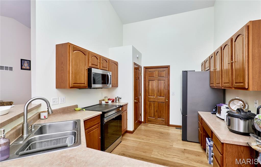 Enclave At Montclair - Residential Lease