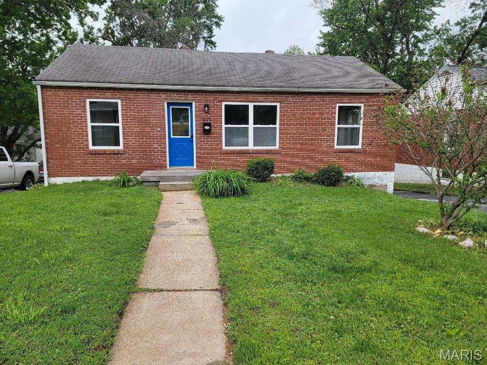 Village Of St Ann - Residential Lease