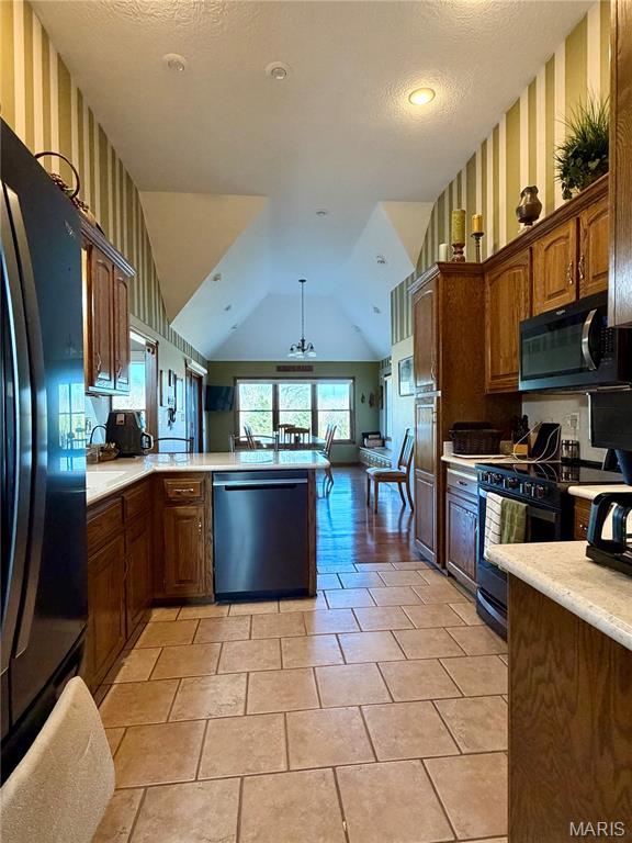 Meadowlake Estates - Residential