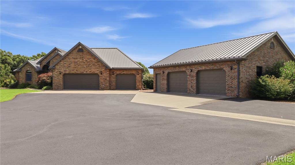 Meadowlake Estates - Residential