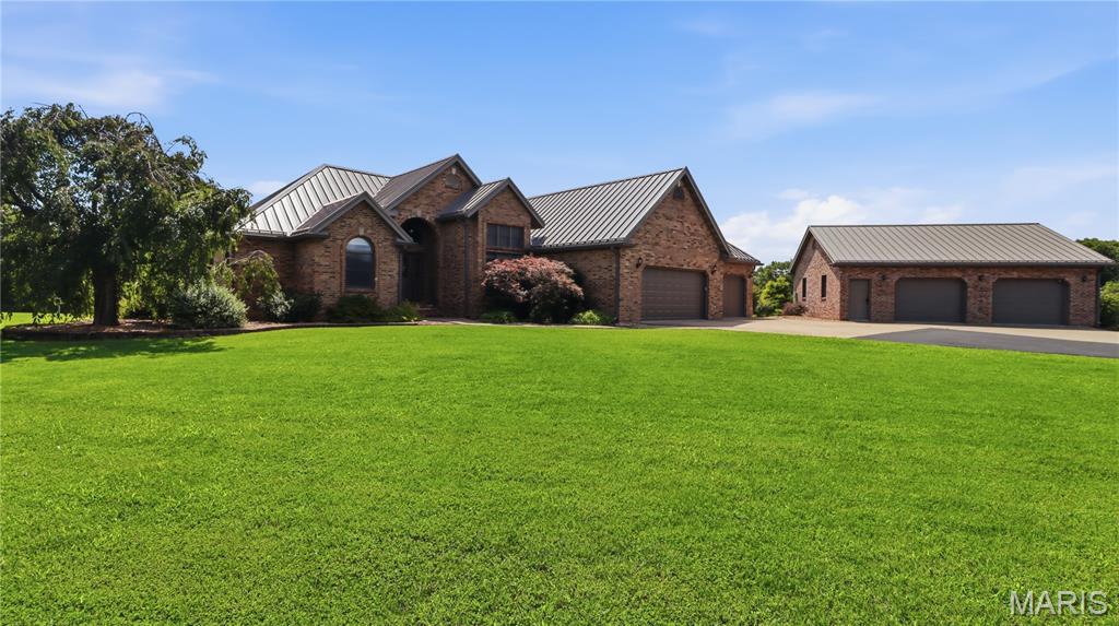Meadowlake Estates - Residential