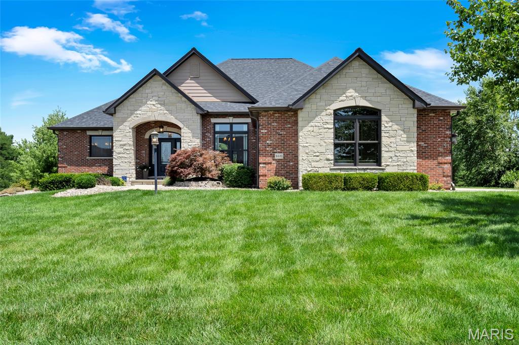 Stone Cliff Manor - Residential