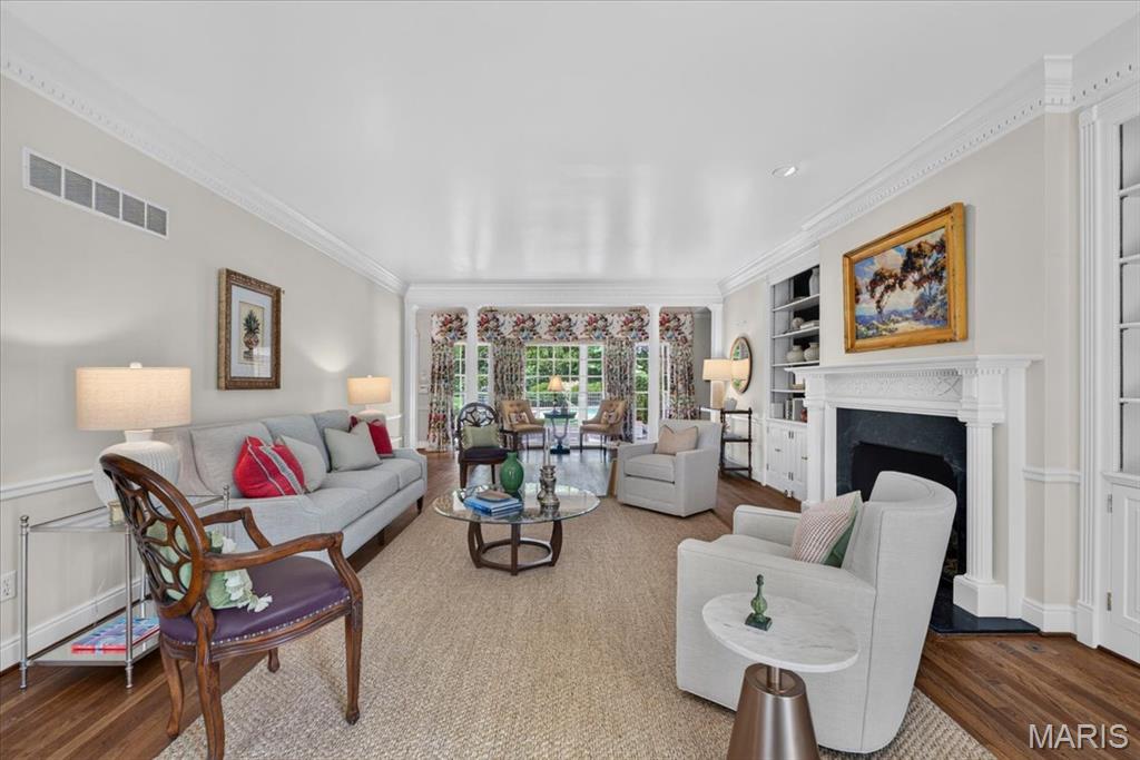 Kings Glen - Residential