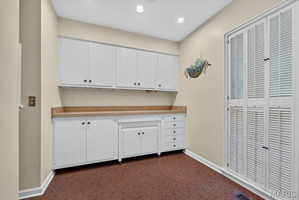 Kings Glen - Residential