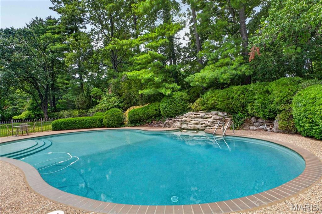 Kings Glen - Residential