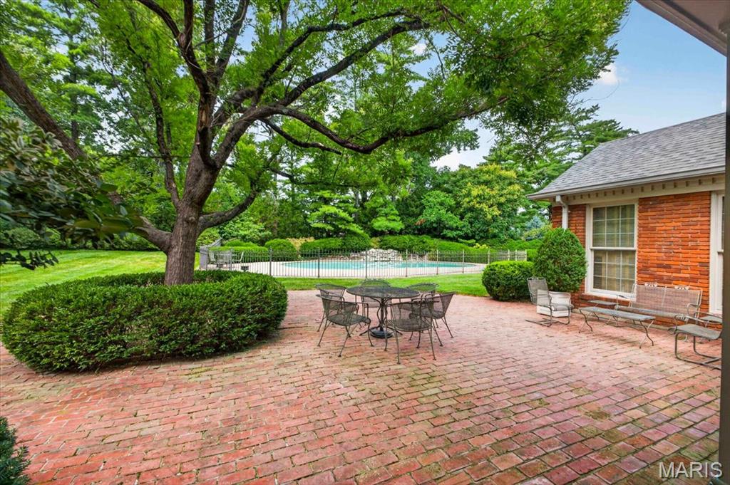 Kings Glen - Residential