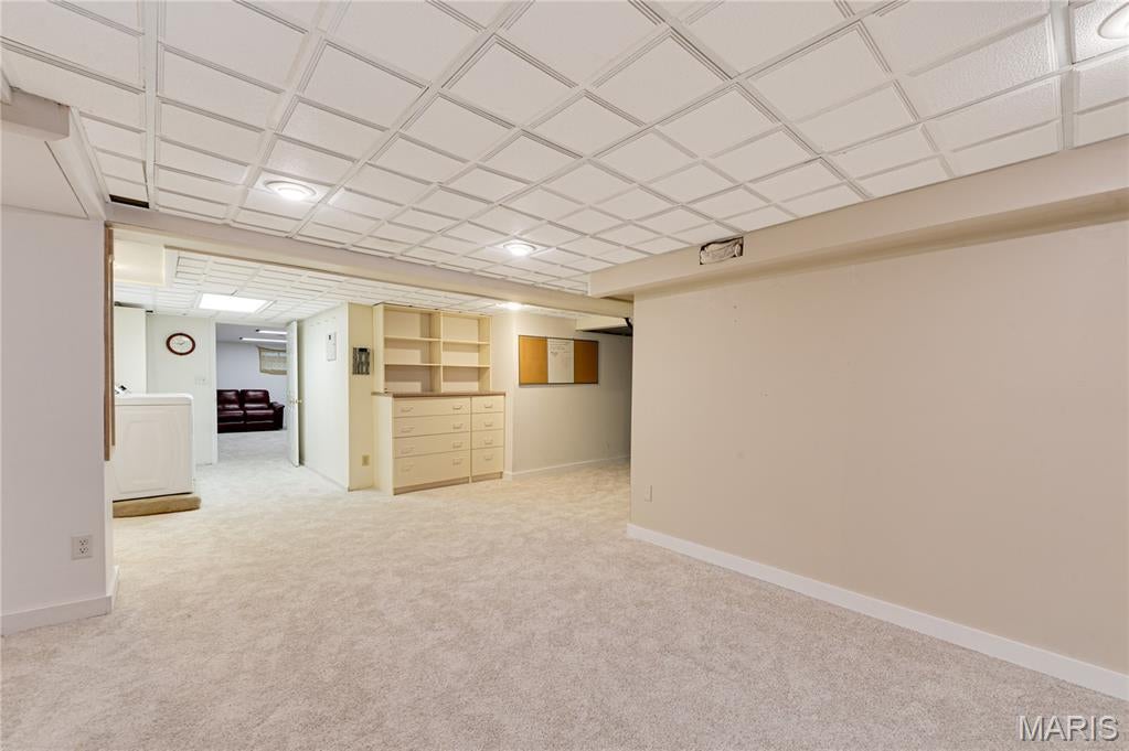 Sunset Club Court - Residential