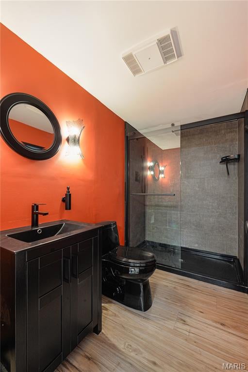 Sunset Club Court - Residential