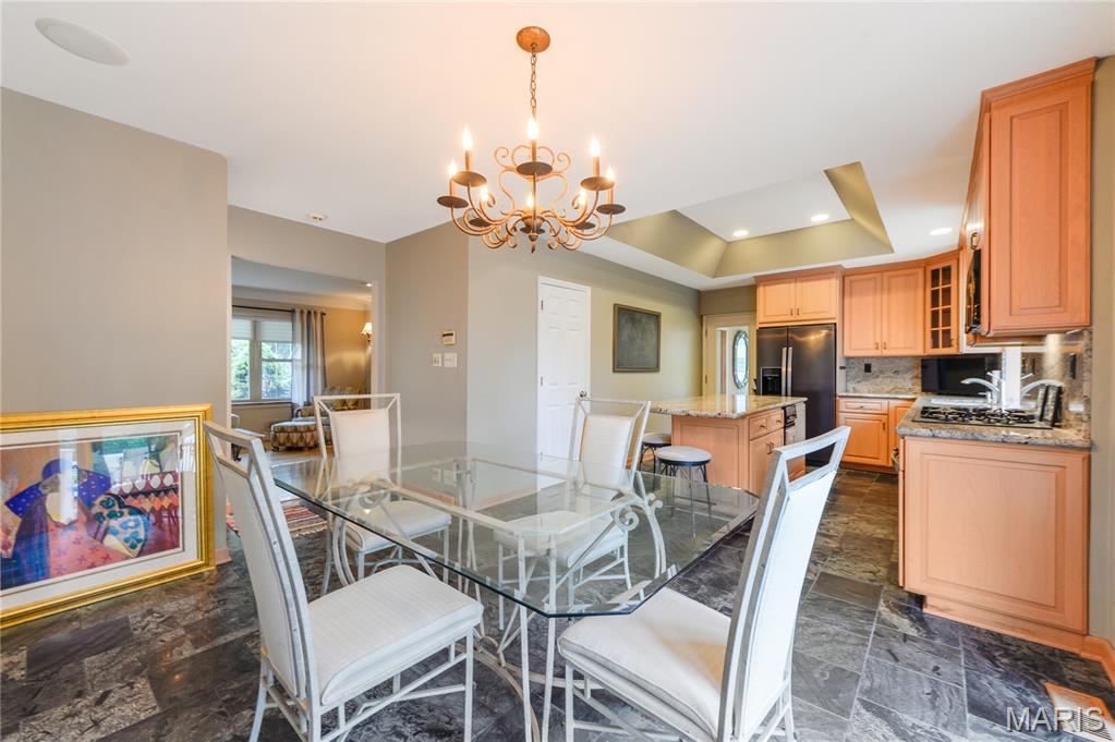 Sunset Club Court - Residential