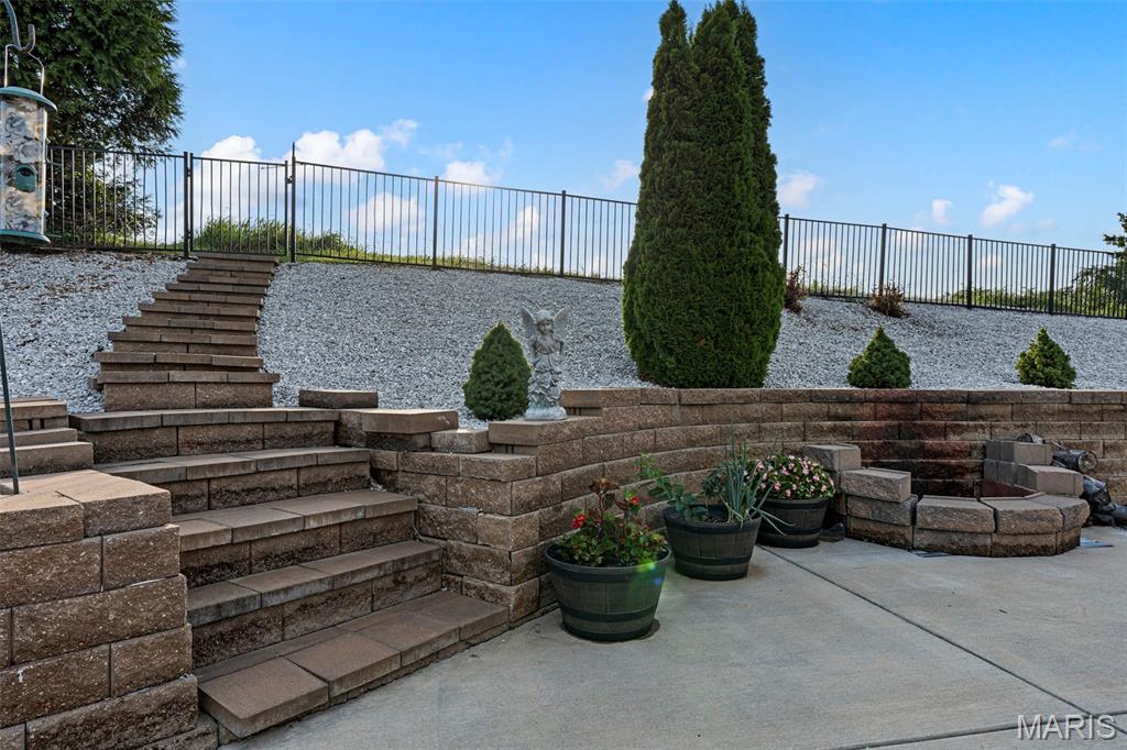 Stone Ridge Canyon #8 - Residential