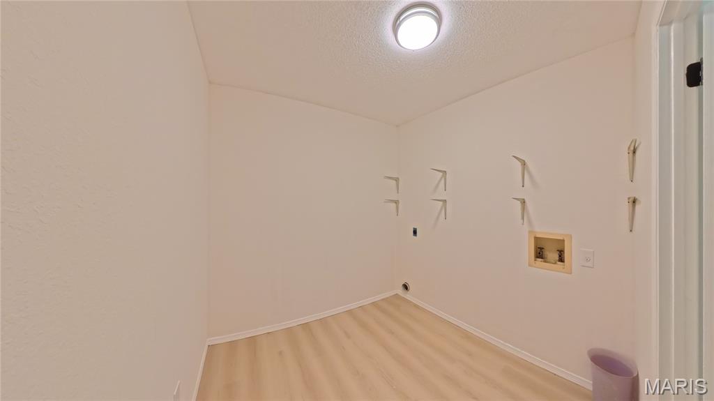 Public Aquare - Residential