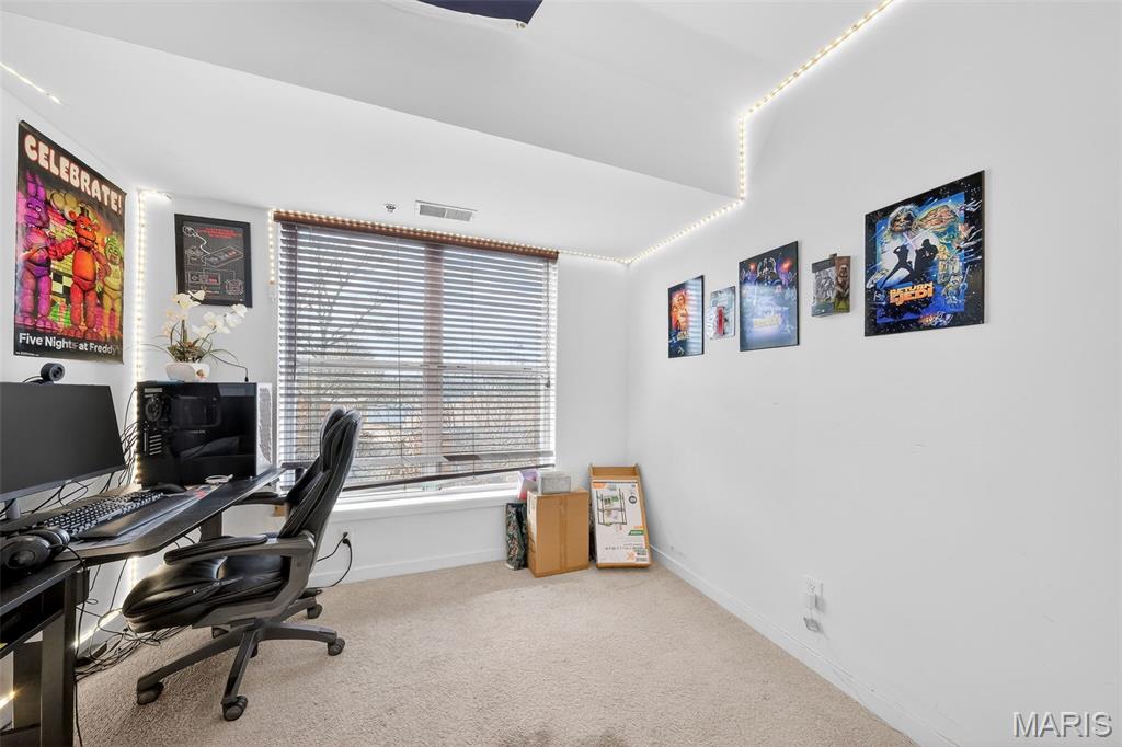 849 Loop Living Condo - Residential Lease