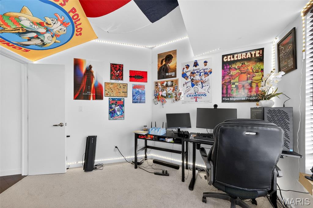 849 Loop Living Condo - Residential Lease