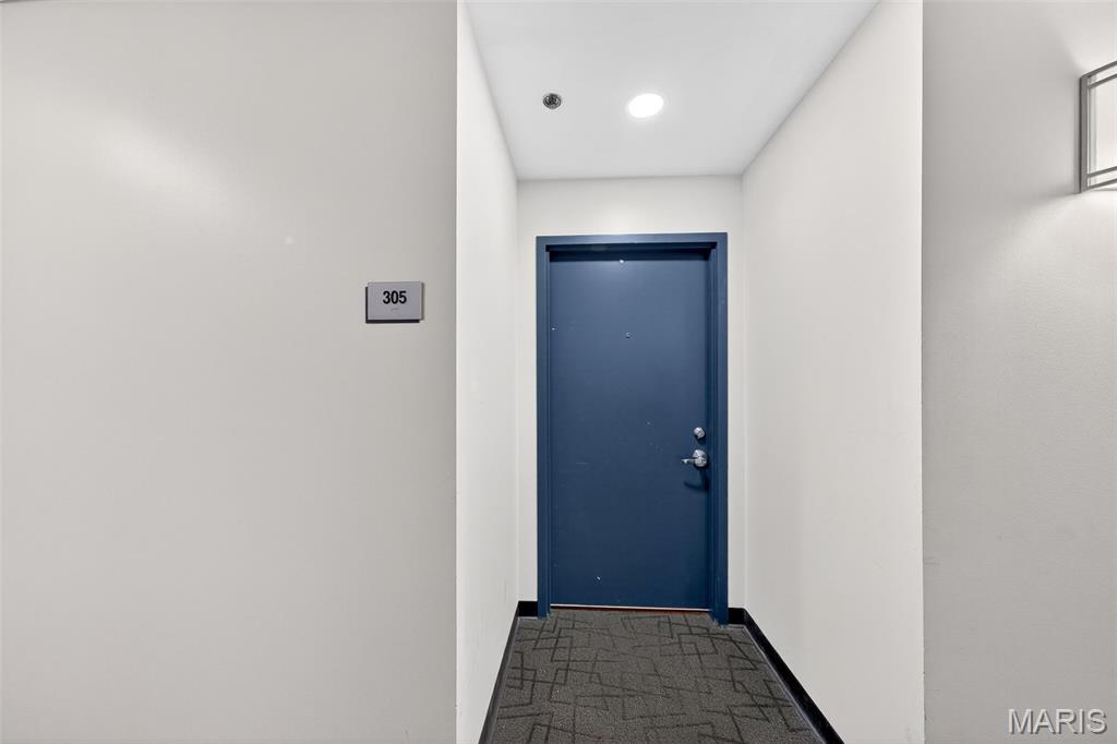 849 Loop Living Condo - Residential Lease