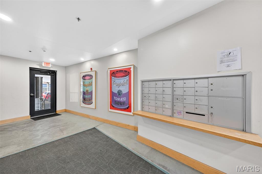 849 Loop Living Condo - Residential Lease