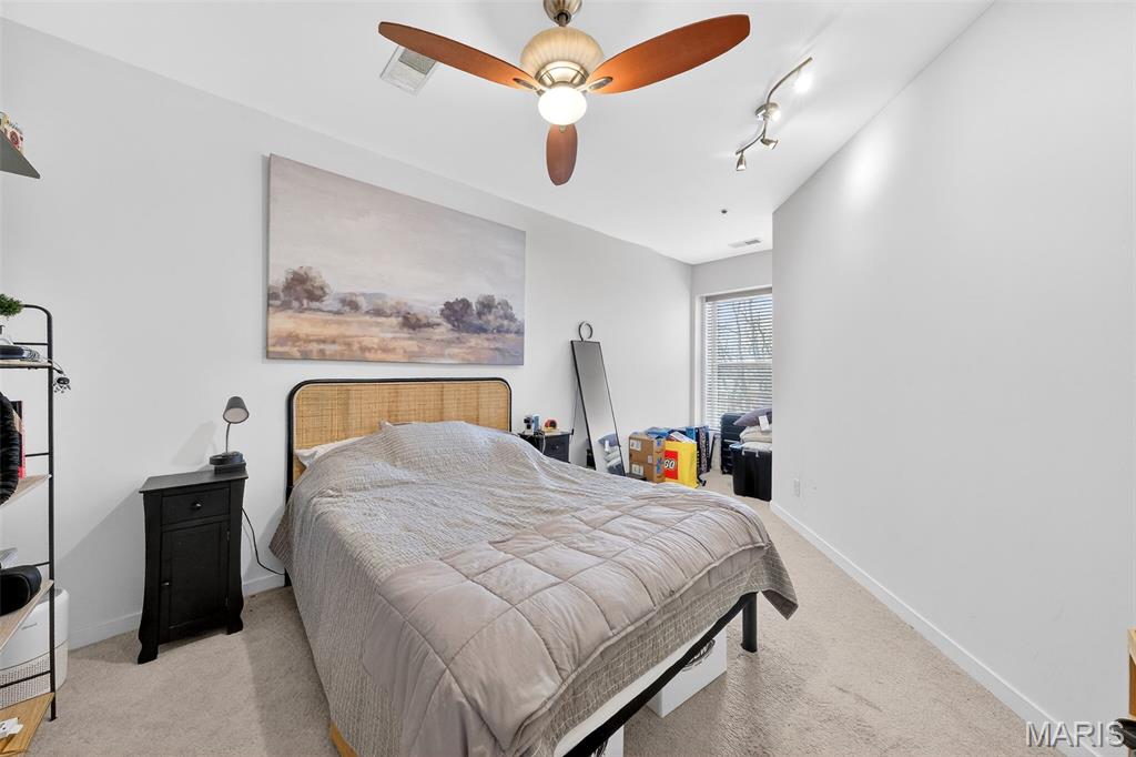849 Loop Living Condo - Residential Lease