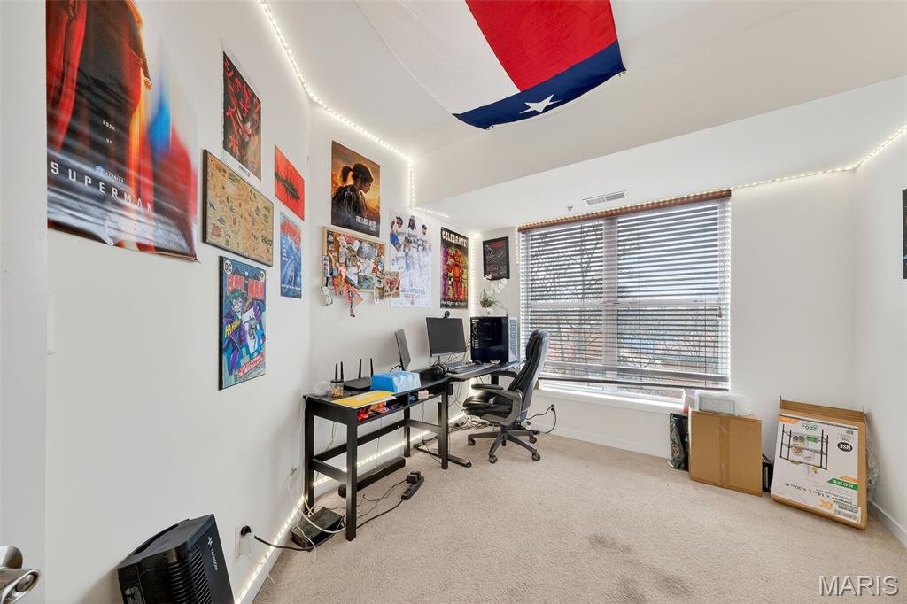 849 Loop Living Condo - Residential Lease