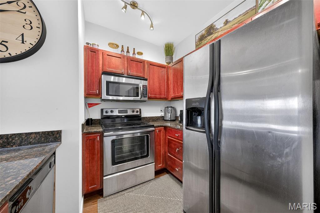 849 Loop Living Condo - Residential Lease
