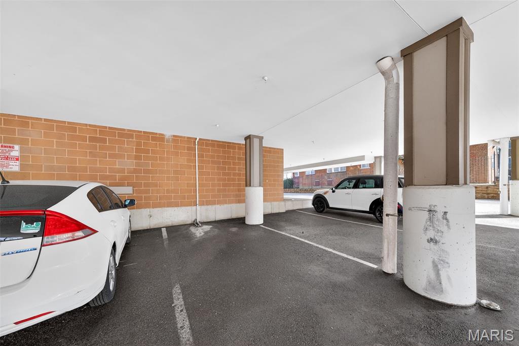 849 Loop Living Condo - Residential Lease