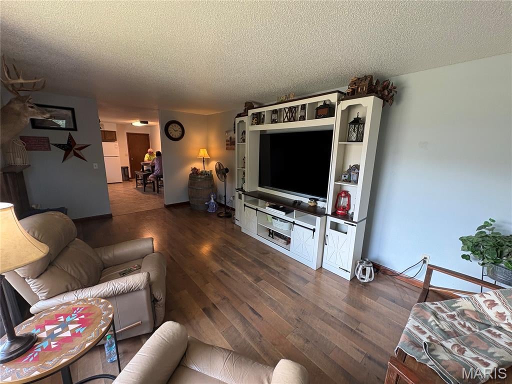 Home-Dale Add - Residential