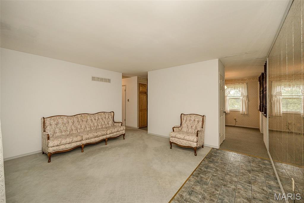 Sunny Meadows Estate #4 - Residential