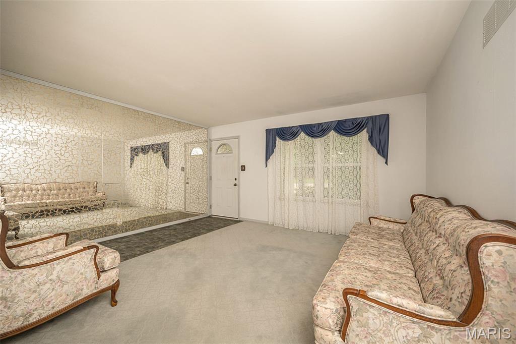 Sunny Meadows Estate #4 - Residential