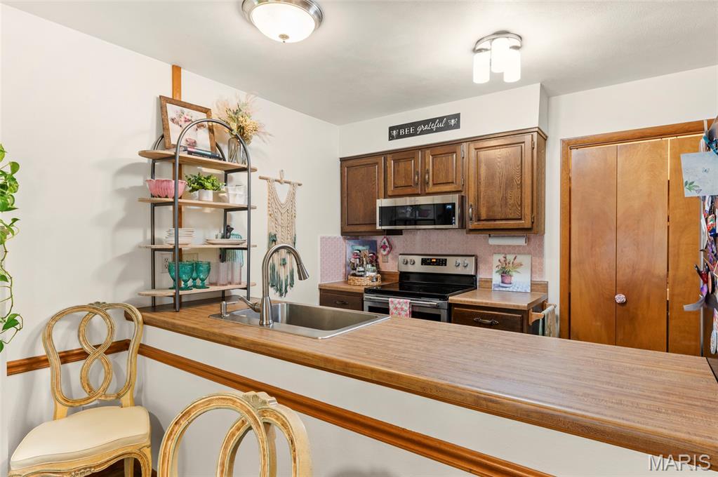 Park Ave Condo - Residential