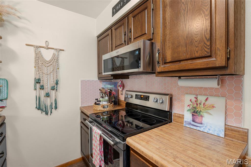 Park Ave Condo - Residential