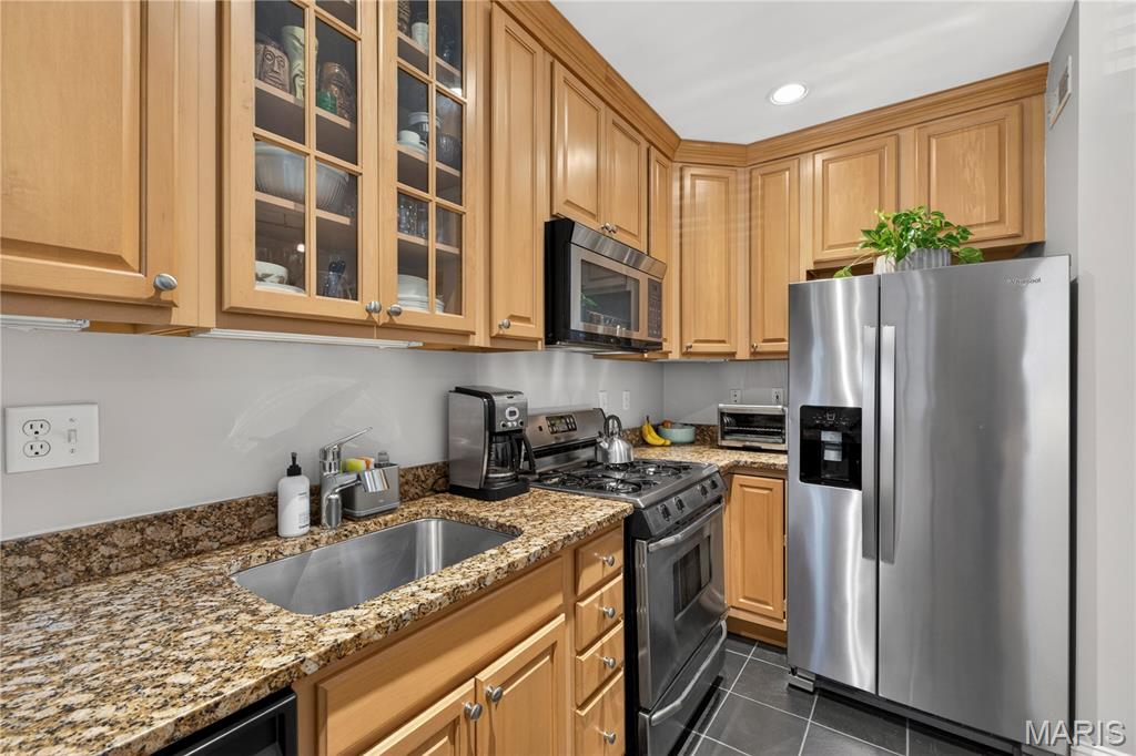 Westwood Condo - Residential