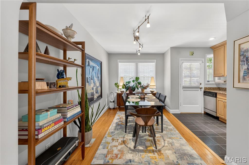 Westwood Condo - Residential