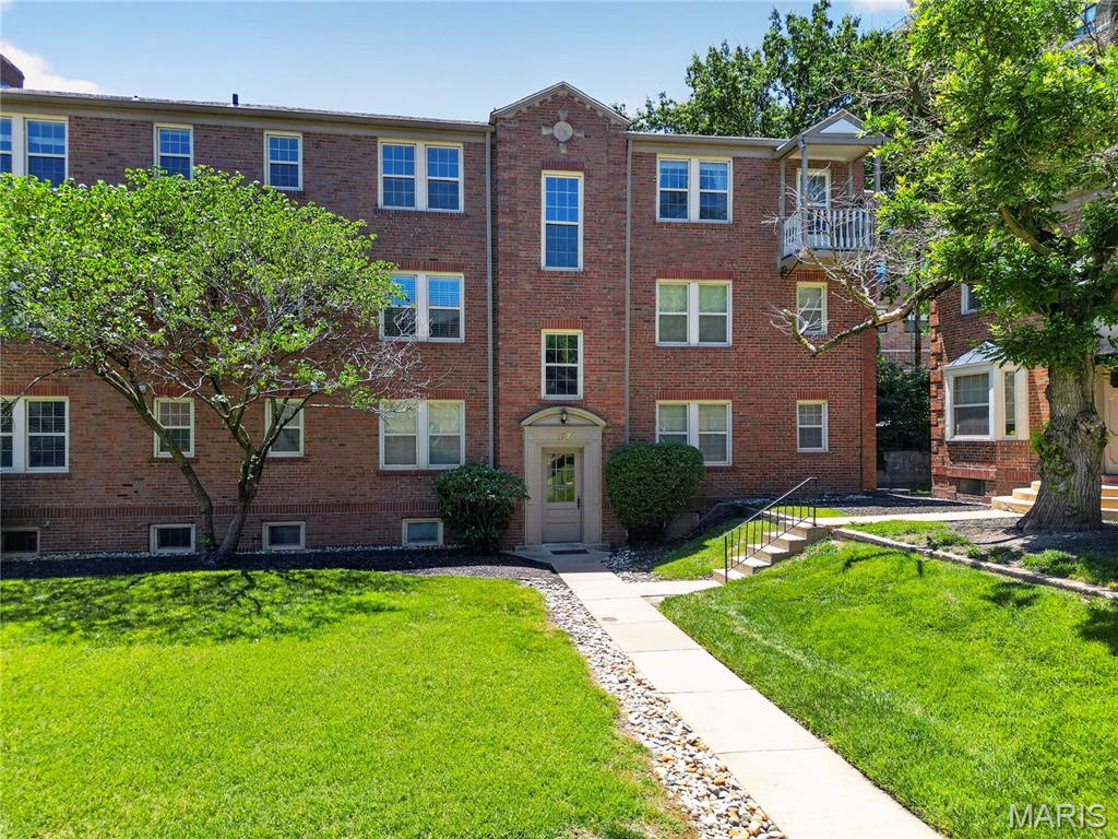 Westwood Condo - Residential