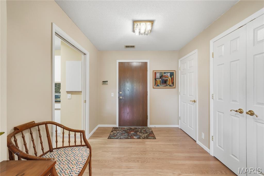 Coeur De Royale Condo Ph Iii - Residential