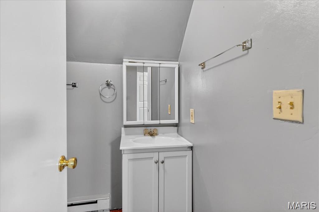 NOT IN A SUBDIVISION - Residential Lease