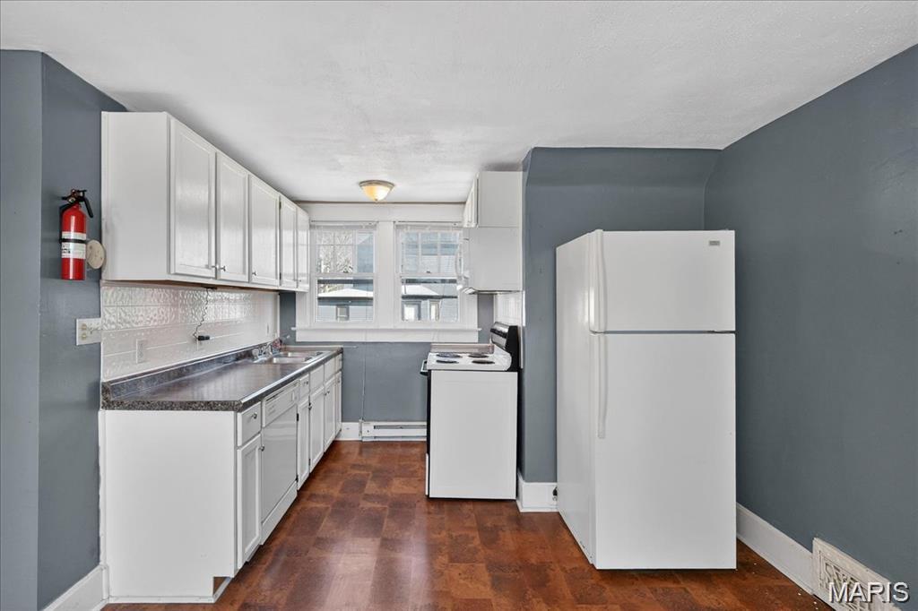 NOT IN A SUBDIVISION - Residential Lease