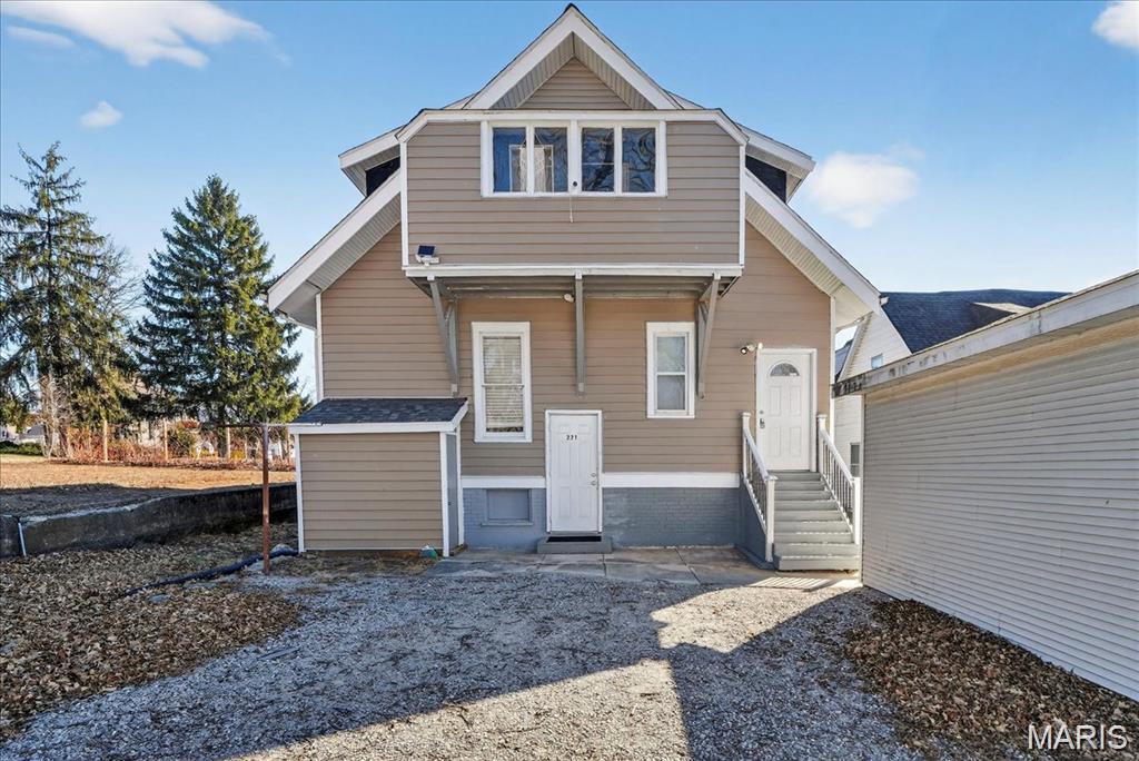 NOT IN A SUBDIVISION - Residential Lease