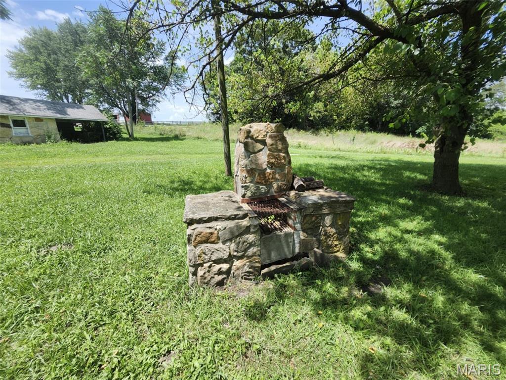 n/a - Commercial Sale