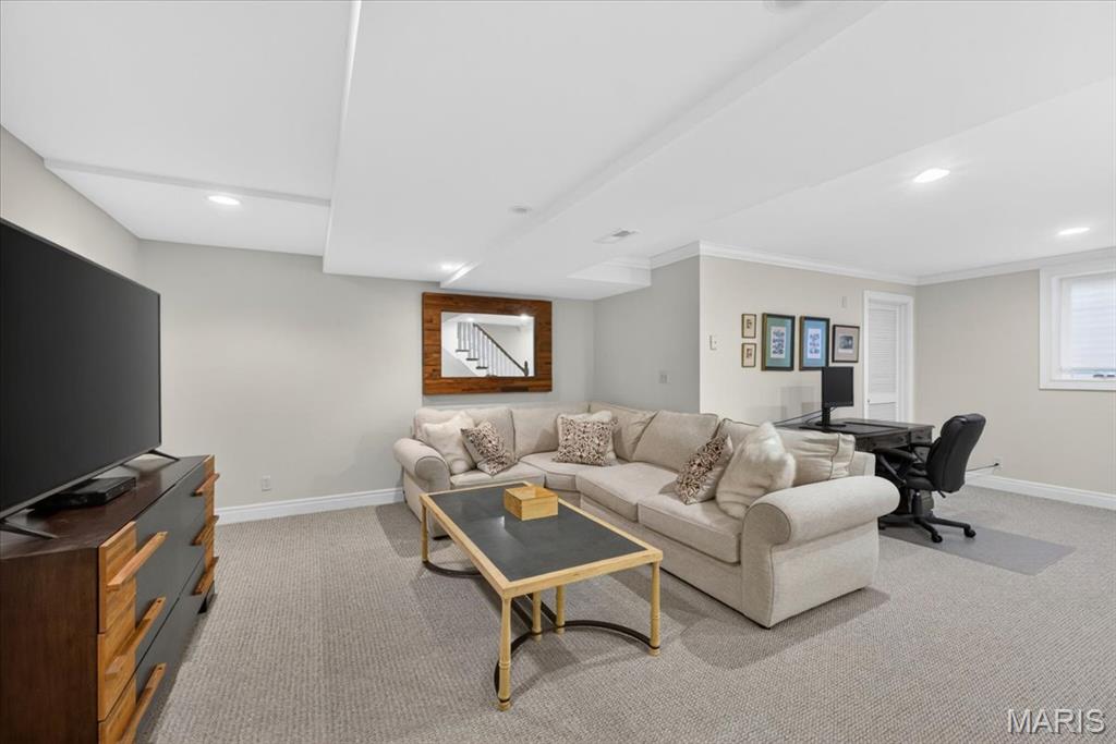 Commons Condo Ph 3 The - Residential