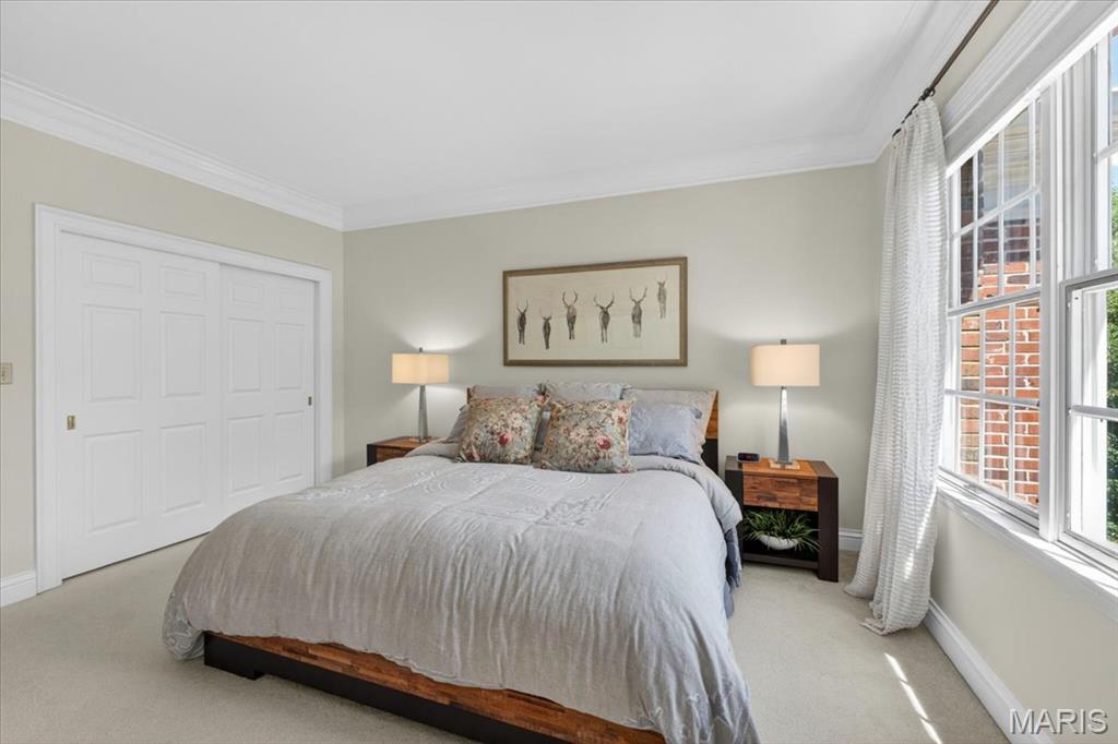 Commons Condo Ph 3 The - Residential