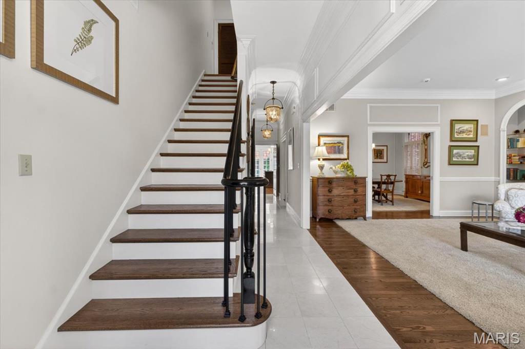 Commons Condo Ph 3 The - Residential