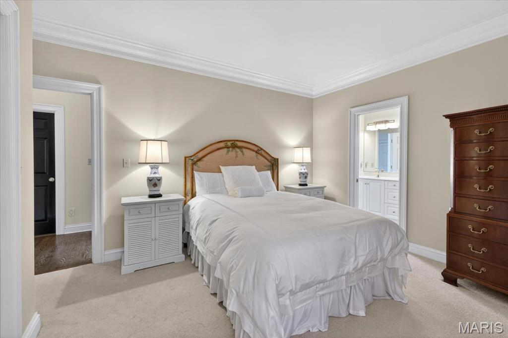 Commons Condo Ph 3 The - Residential